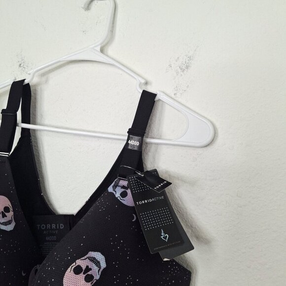 Torrid Active Skulls Sport Bra Sz 44DDD Lightly Padded Adjustable Straps Sports - Picture 4 of 16